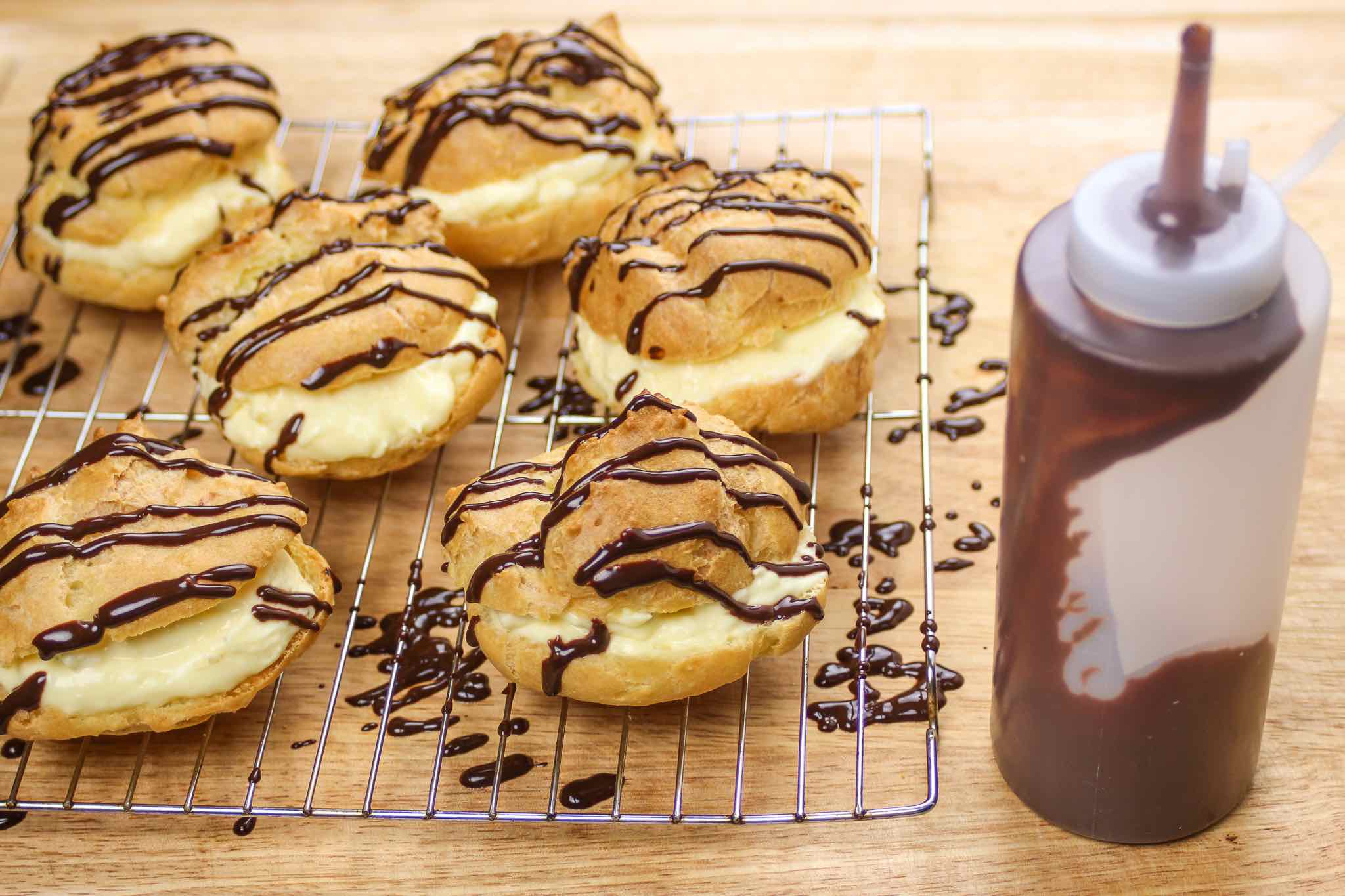 cream puffs