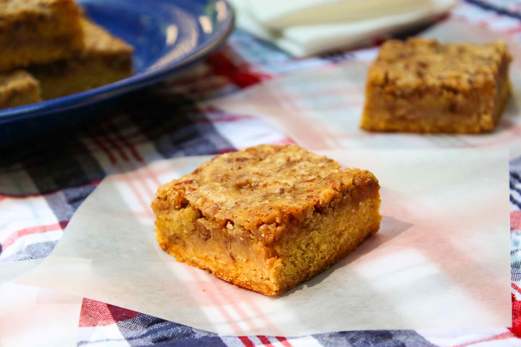 Caramel Pecan Dream Bars